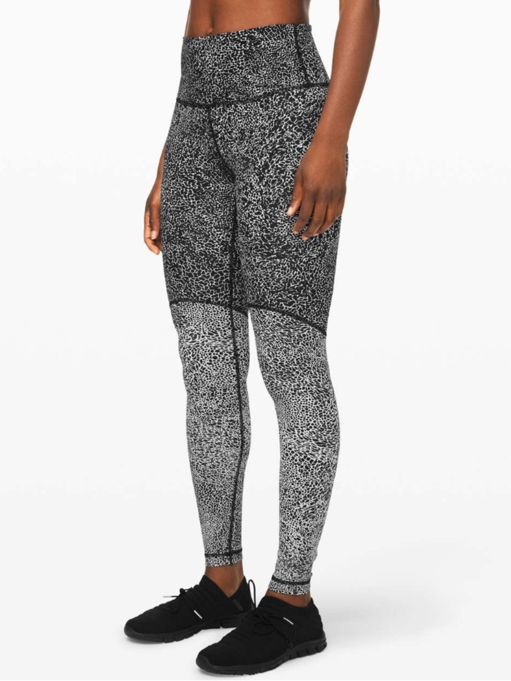 Lululemon Wunder Under High-Rise Tight Full-On Luxtreme 28" Black White size 4